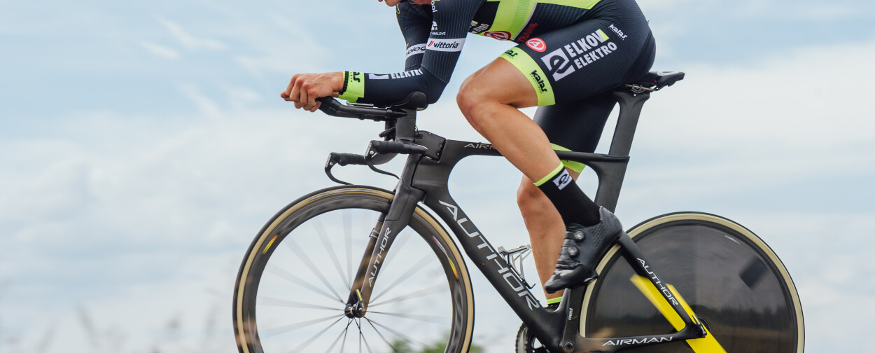 Rámové sady pro silniční kola