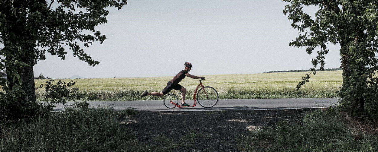 Koloběžky na dlouhé tratě