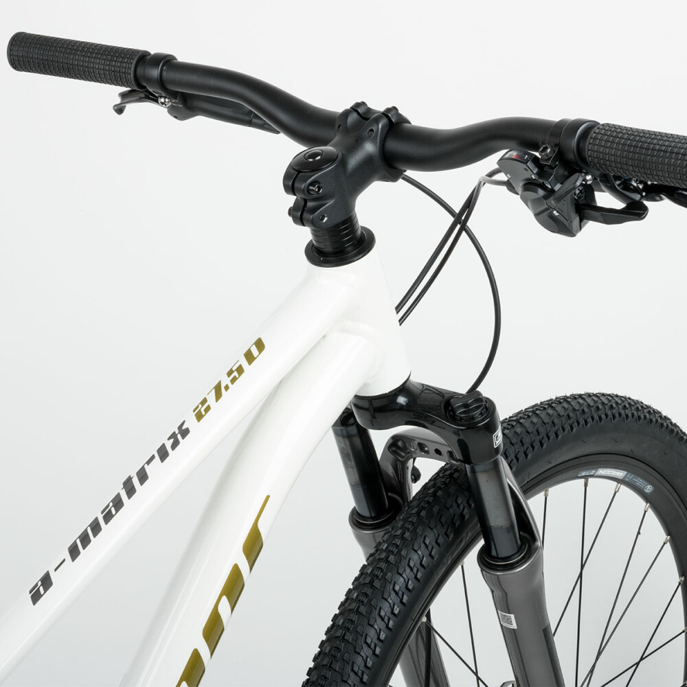 a-matrix27d 01 viewde