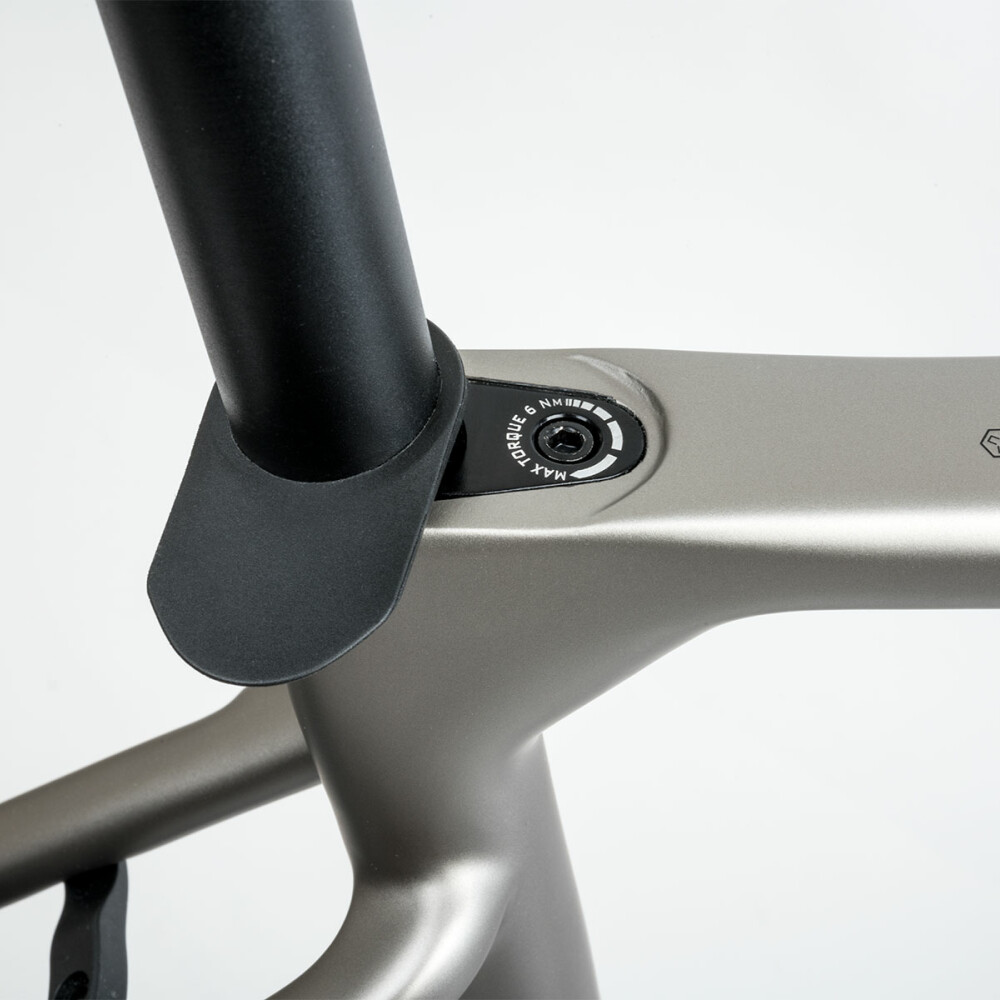 Guru 2.0 detail 02