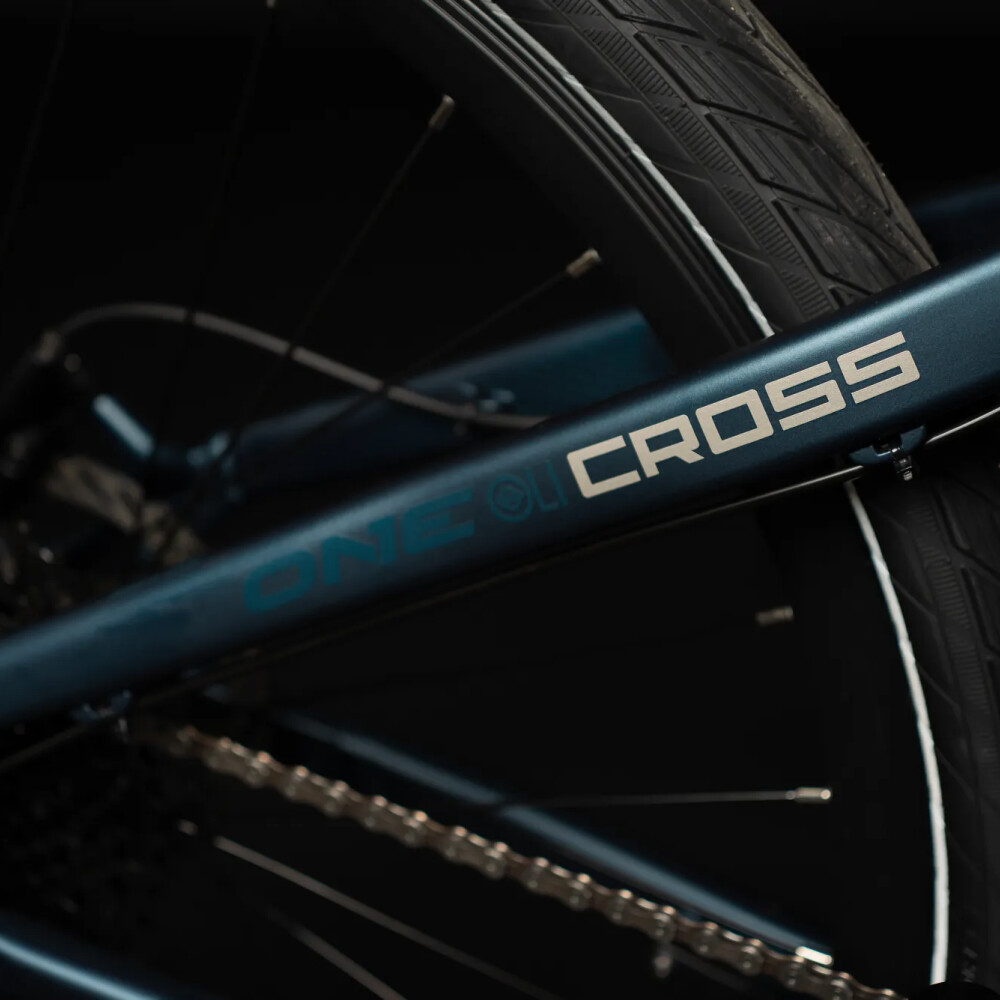 ONE-OLI Cross 8.8-S